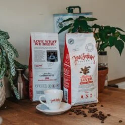 Jones Brothers Coffee Koffiebonen Italian Lover – 6 X 500 Gram 11 Jones Brothers Coffee Koffiebonen Italian Lover – 6 X 500 Gram -Koffie Promotie Winkel 1200x1200 200