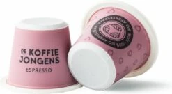 Nespresso Cups - De Koffiejongens - Espresso - 100% Biologisch Afbreekbaar - 60 Cups - 100% Nespresso Compatible -Koffie Promotie Winkel 1200x656