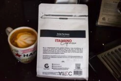 Italiano Espresso Honey Process Vietnamese Koffiebonen Aanbieding 250g GAIA Cafe 25 Italiano Espresso Honey Process Vietnamese Koffiebonen Aanbieding 250g GAIA Cafe -Koffie Promotie Winkel 1200x800 17