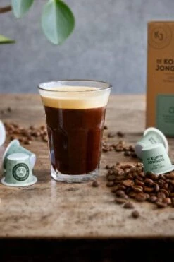 Nespresso Cups - De Koffiejongens - Lungo Extra Forte - 100% Biologisch Afbreekbaar - 60 Cups - 100% Nespresso Compatible -Koffie Promotie Winkel 800x1200 1